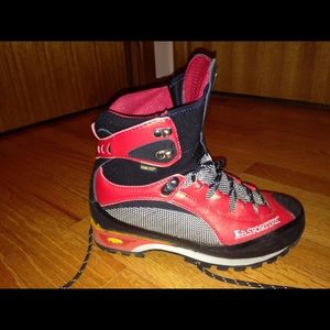 La Sportiva Trango Evo Rosso Mountaineering Boots
